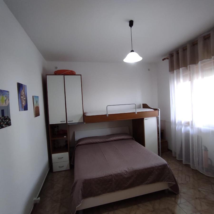 Casa Vacanze Sonia Torre Lapillo Buitenkant foto