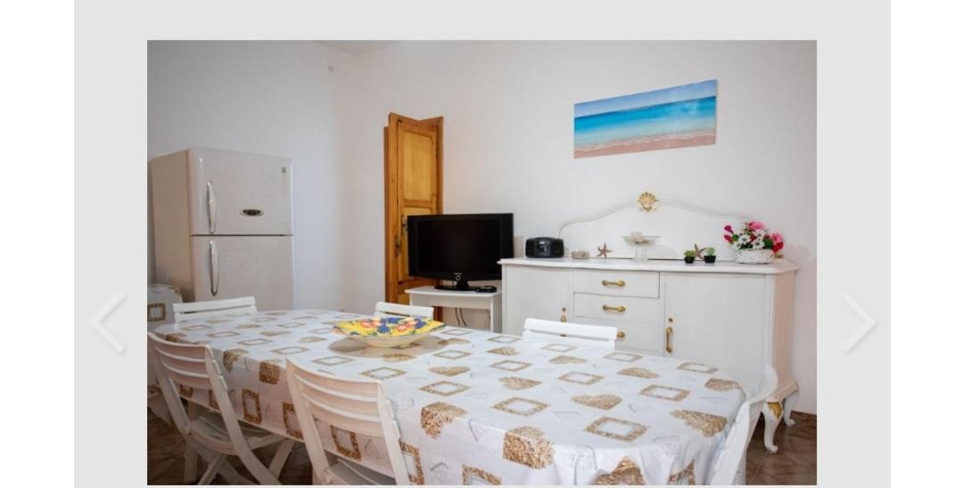 Casa Vacanze Sonia Torre Lapillo Buitenkant foto