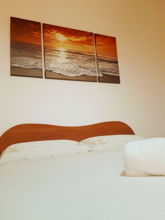 Casa Vacanze Sonia Torre Lapillo Buitenkant foto